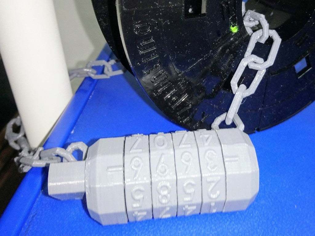 Free STL file Chain bike lock 🔒・3D printer model to download・Cults