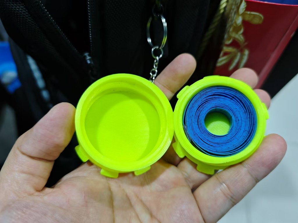 Container Keychain Making Free 3D file Little Container Keychain 🗝️ ・3D printing idea to download ...