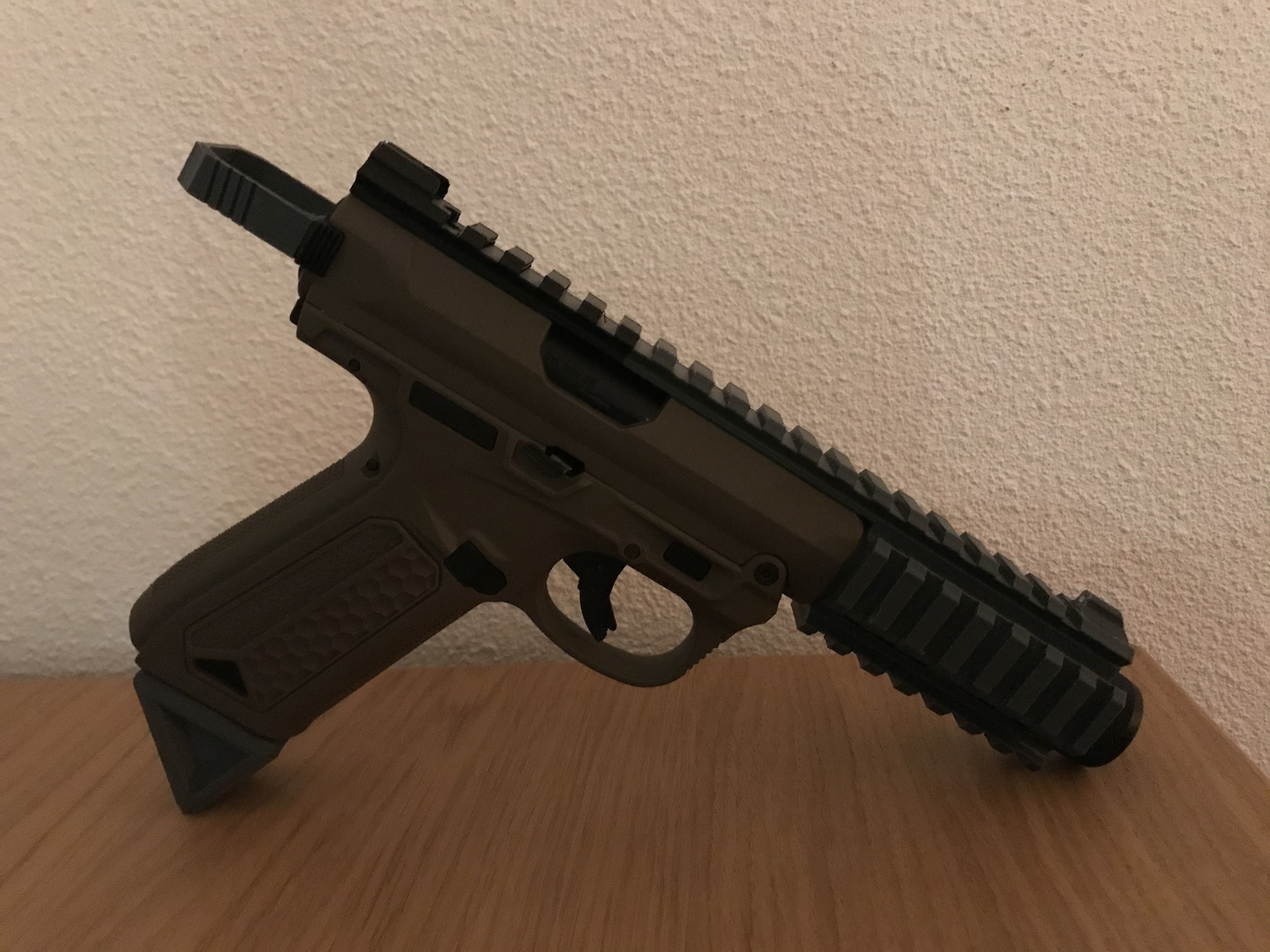 Archivo STL AAP-01 Mod de rieles completos... 🔫 ・Modelo imprimible en ...