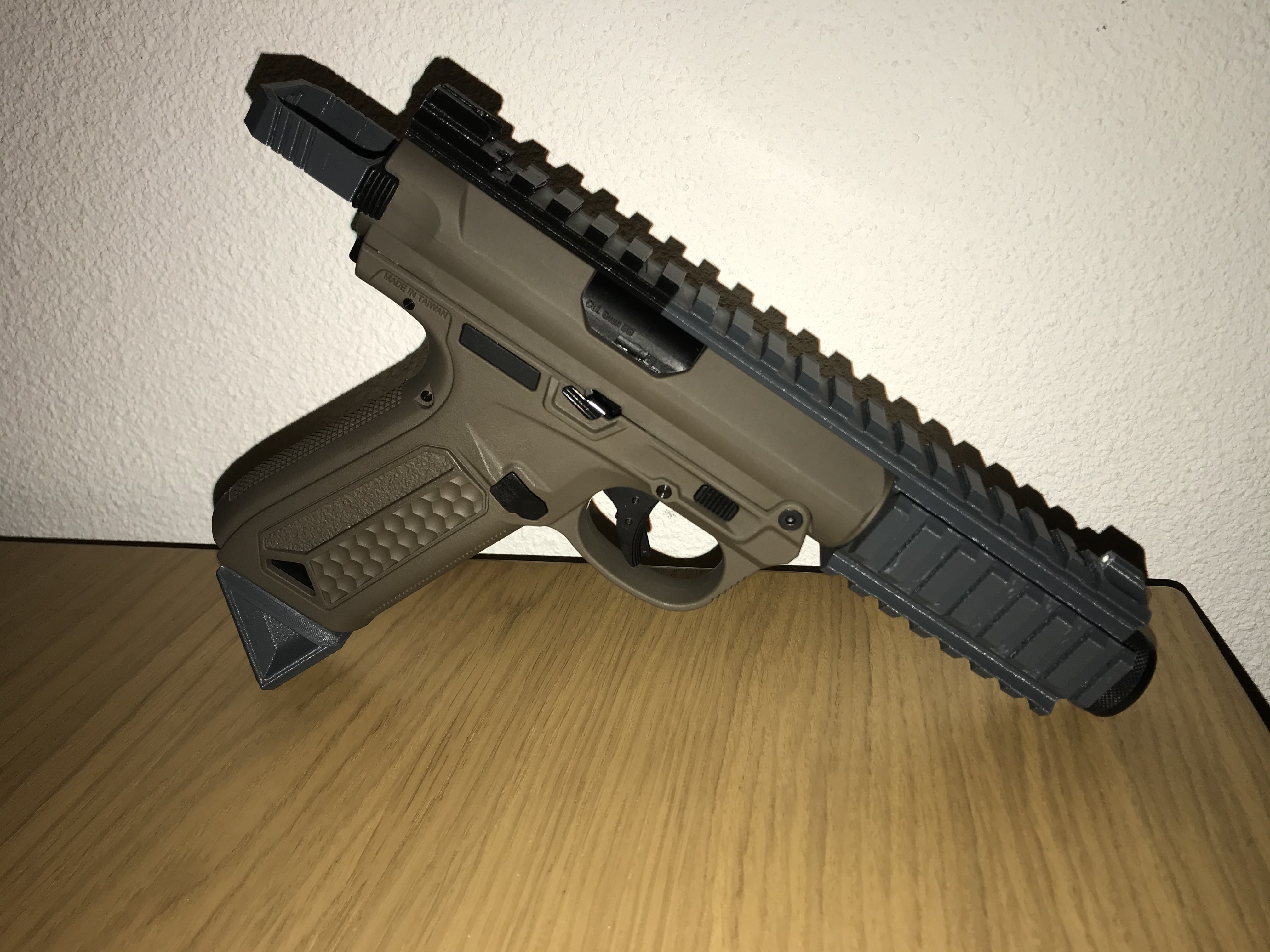 STL file AAP-01 Full rail mod 🔫 ・Model to download and 3D print・Cults