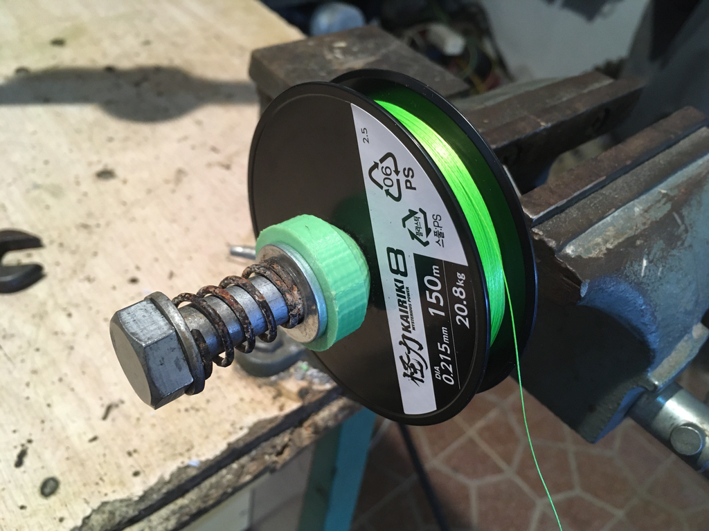 Tensor Spool 🧵 Tensor para bobinar hilo en carrete - Tensioner for thread on spool ...