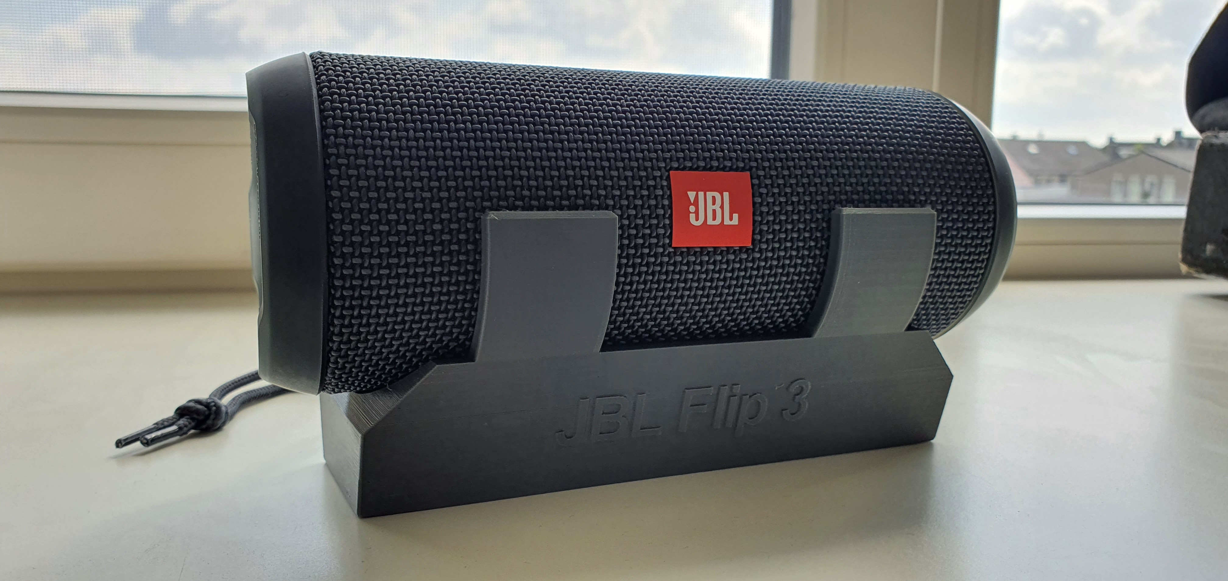 JBL Flip 3 Holder