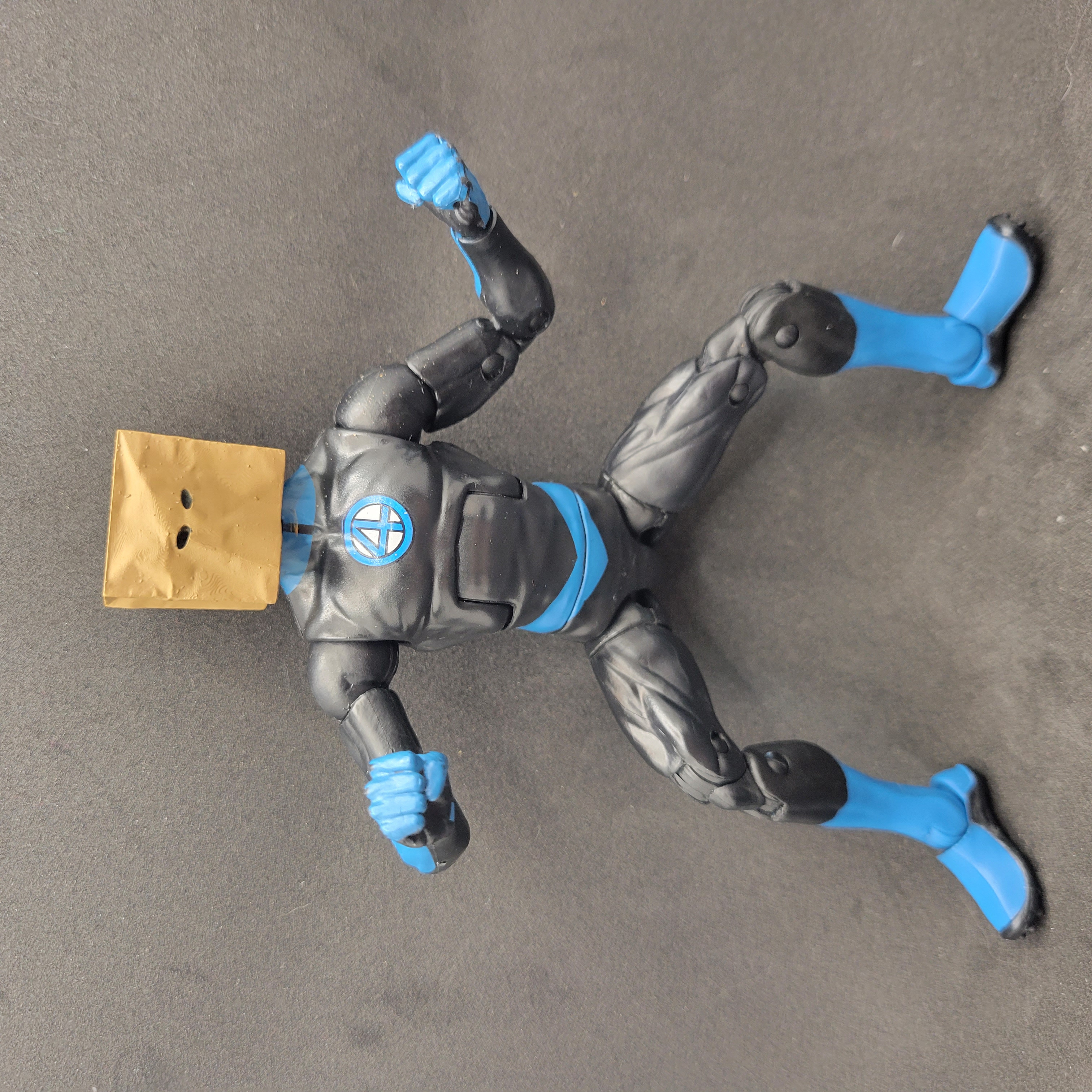 STL file bombastic bagman spider-man marvel legends figure head 🦸‍♂️ ...