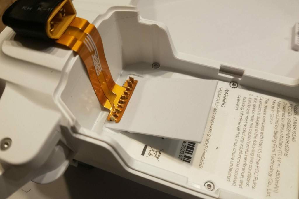 🔋 FIMI X8 SE 2020 External Battery Connector Install and Removal Tools ...