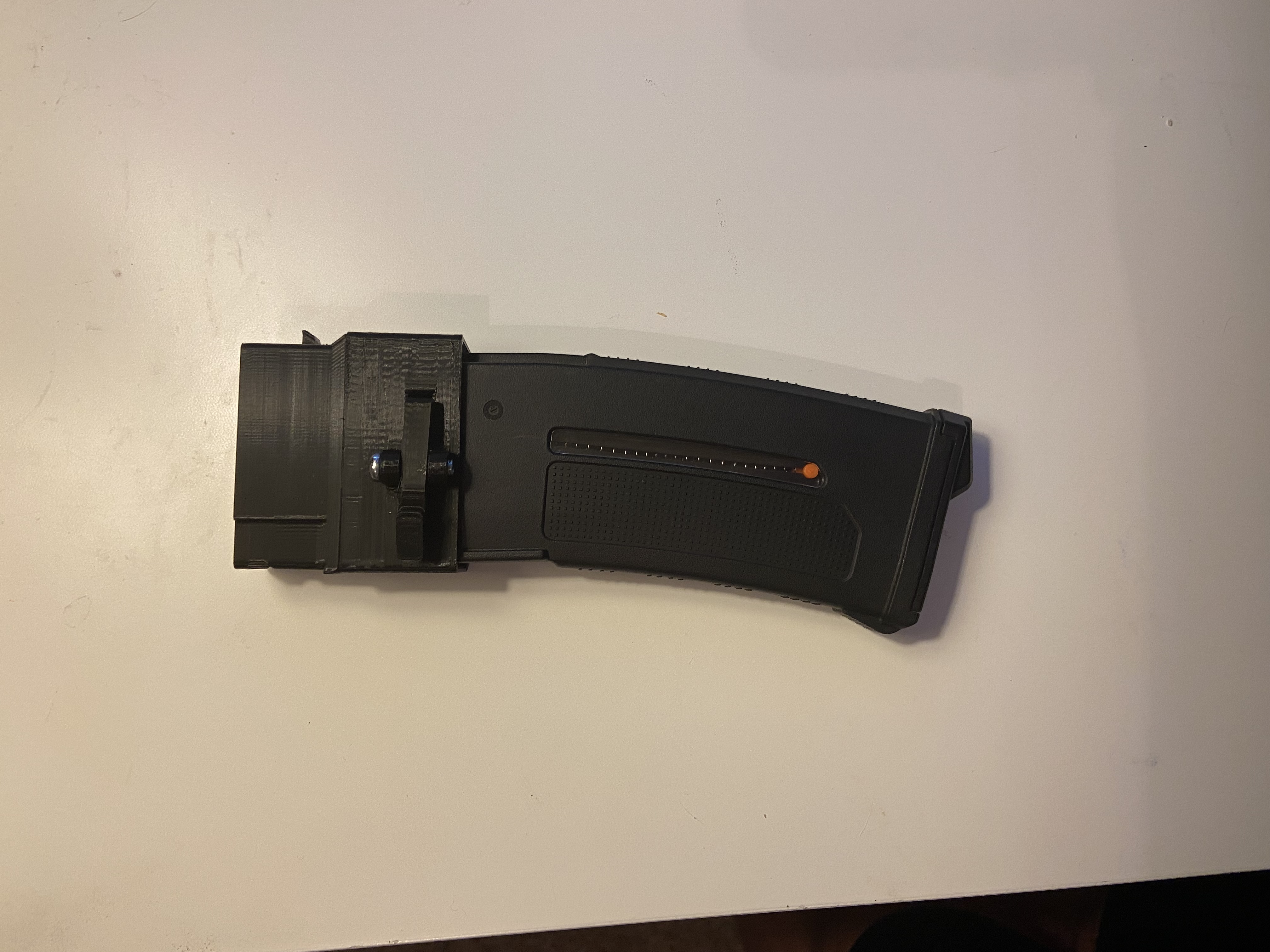 STL file Airsoft ak to m4 mag adapter 🔫 ・Template to download and 3D