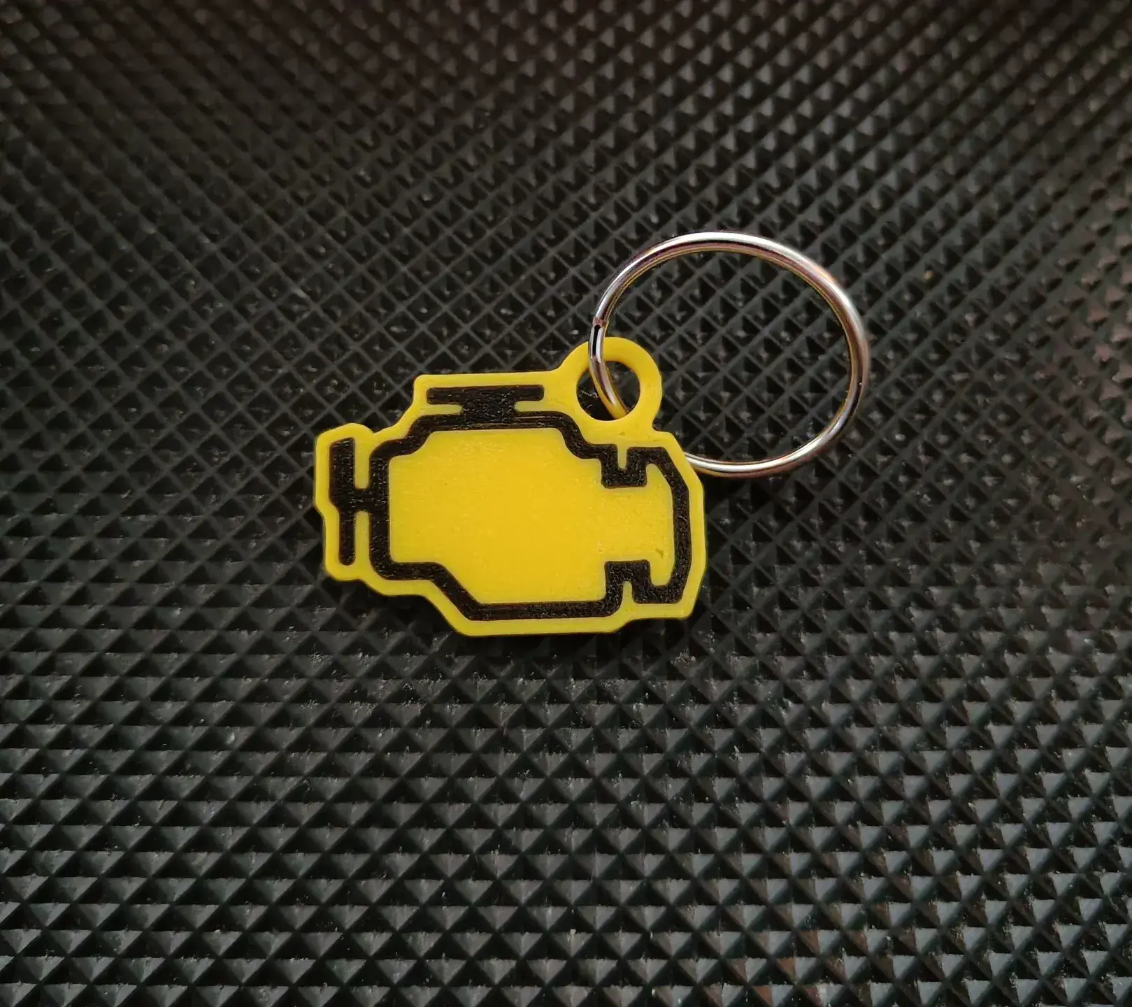 Enginetype Keychain Ideas Free 3D file Engine Light Keychain MMU 🗝️ ・3D printing idea to download ...