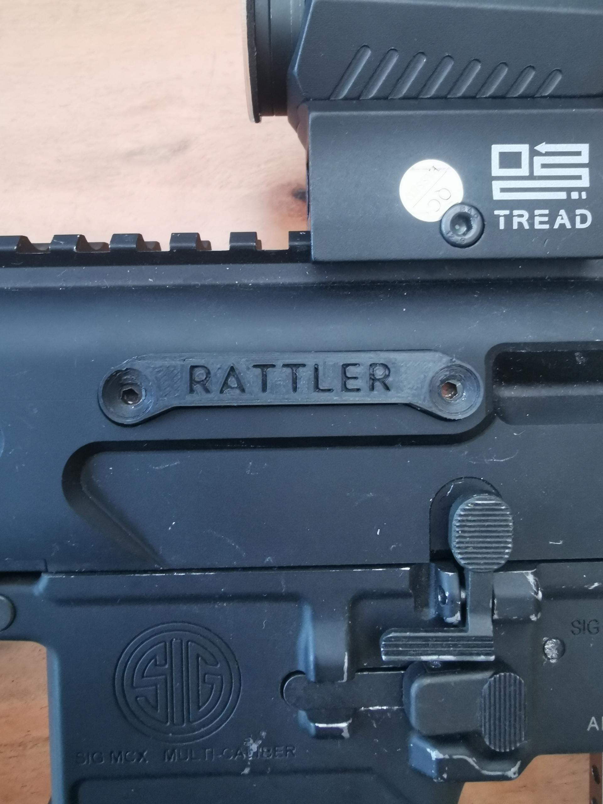 🔫 AIRSOFT SIG SAUER MCX VIRTUS LEGACY ID PLAQUE・Free STL File