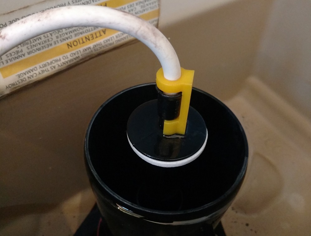 Free STL file Toilet Refill Tube Clip 🚽 ・3D printable design to