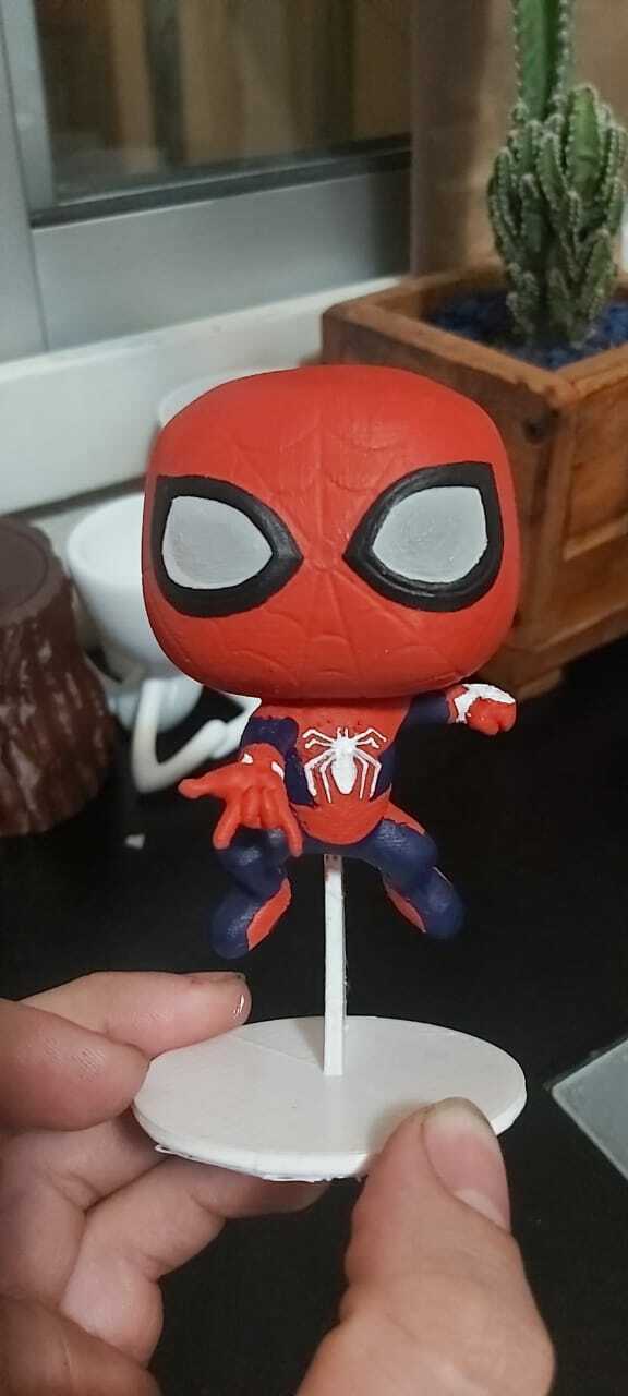 ce2cec59-0521-4401-b2cf-db96712f0734.jpg funko spiderman