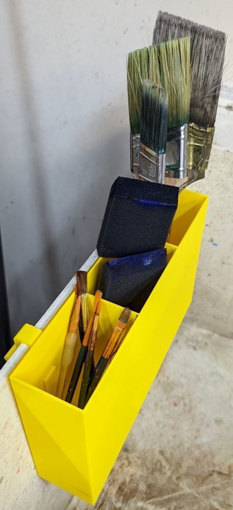 Free 3D file Paintbrush Drying Tray - For Utility Sinks 🖌️ ・Design to ...