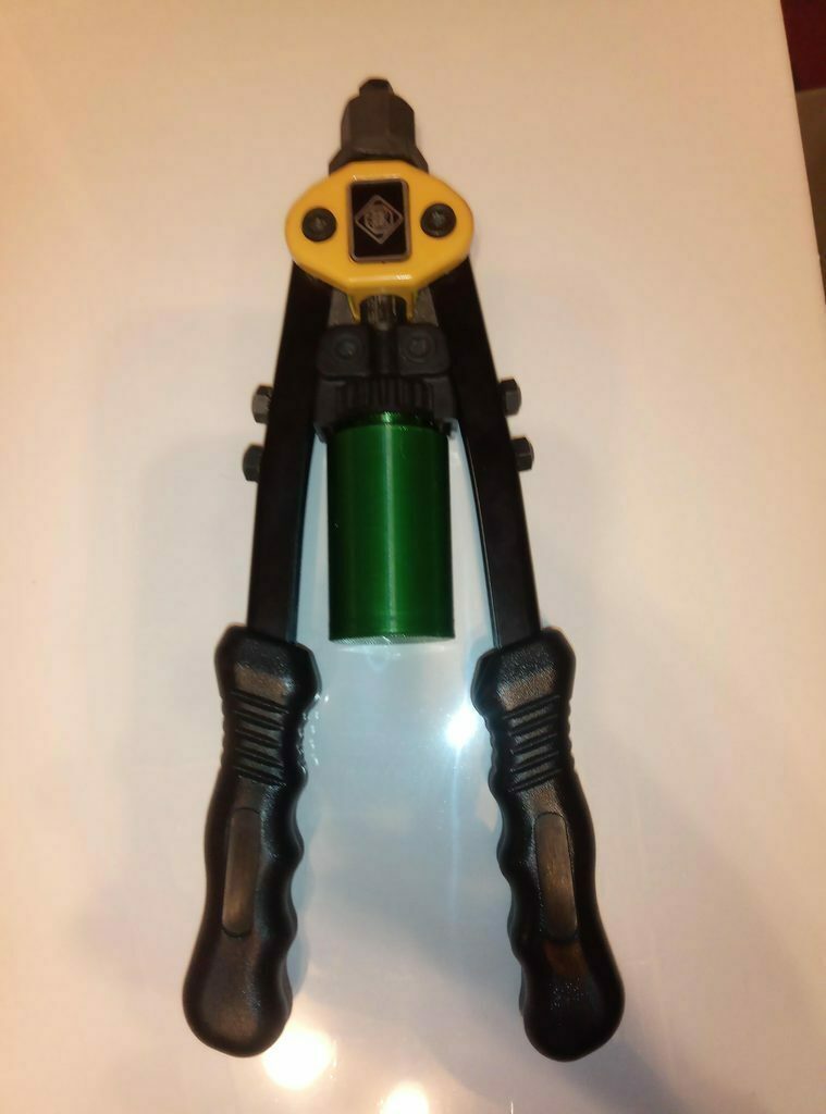 Free STL file riveter collection tube 27mm thread 🧵 ・Object to download ...