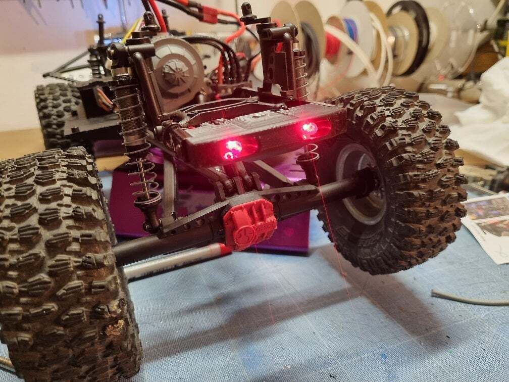 Integy CNC Alu-Heckstoßstangenhalter 43 Mm Für Axial SCX-10 Dingo, Honcho & JP - In Verschiedenen Farben