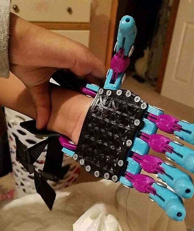 Cyborg X Hand (Cyborg Beast Remix)・Free STL File for ・Cults
