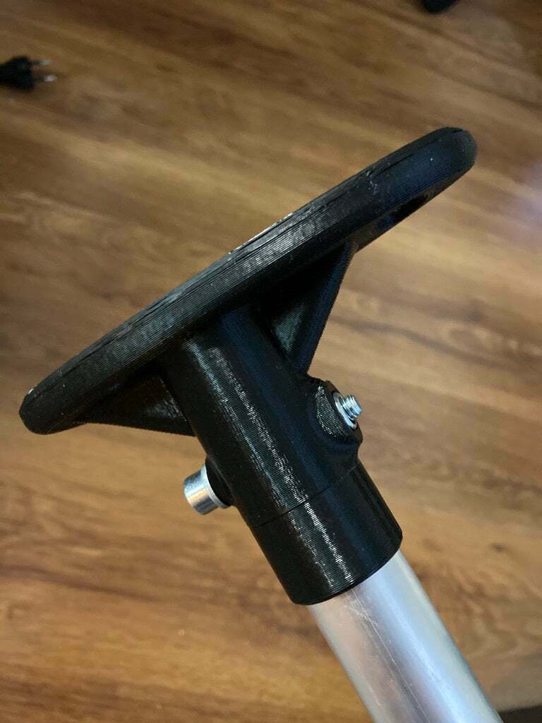 STL file Lowrance Active target Ice fishing transducer mount 🧊 ・3D