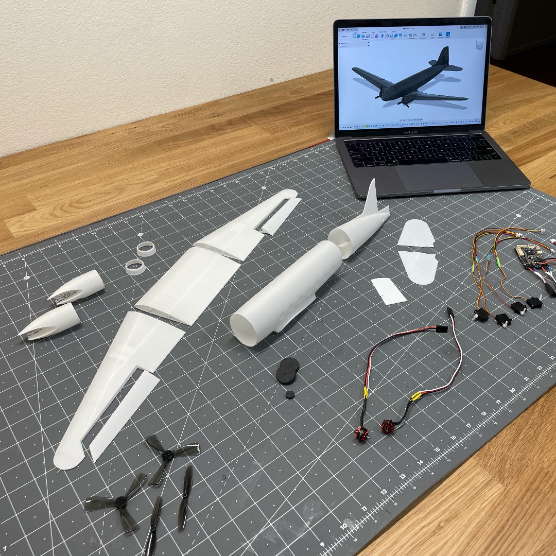 🛩️ Troy's Ultra Micro DC-3 / C-47・ STL File for ・Cults