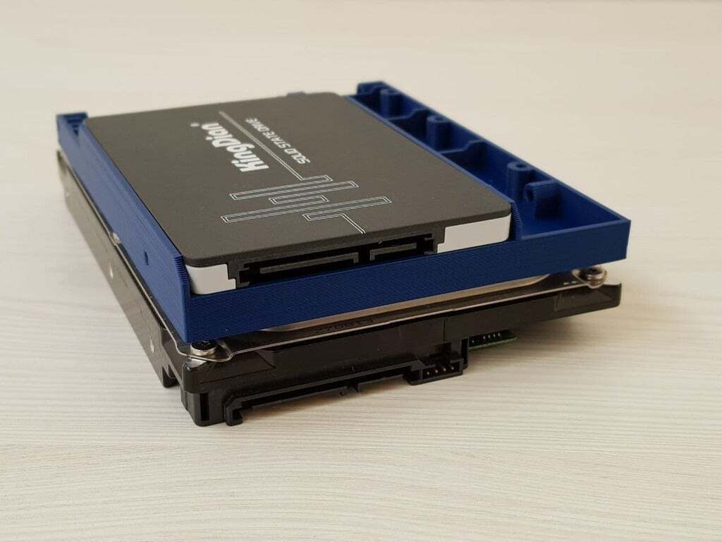 Adattatore Disco Fisso 2.5 Verso 3.5, Caddy Rack SSD HDD, SATA I/II/III, Nero