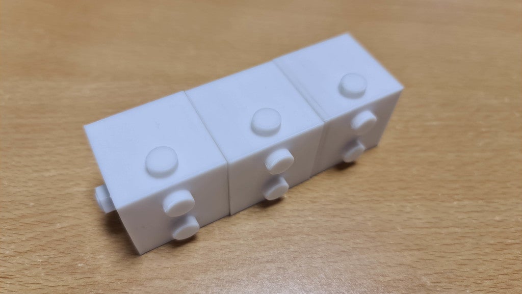 20210430_075331_LOW.jpg Braille Toys