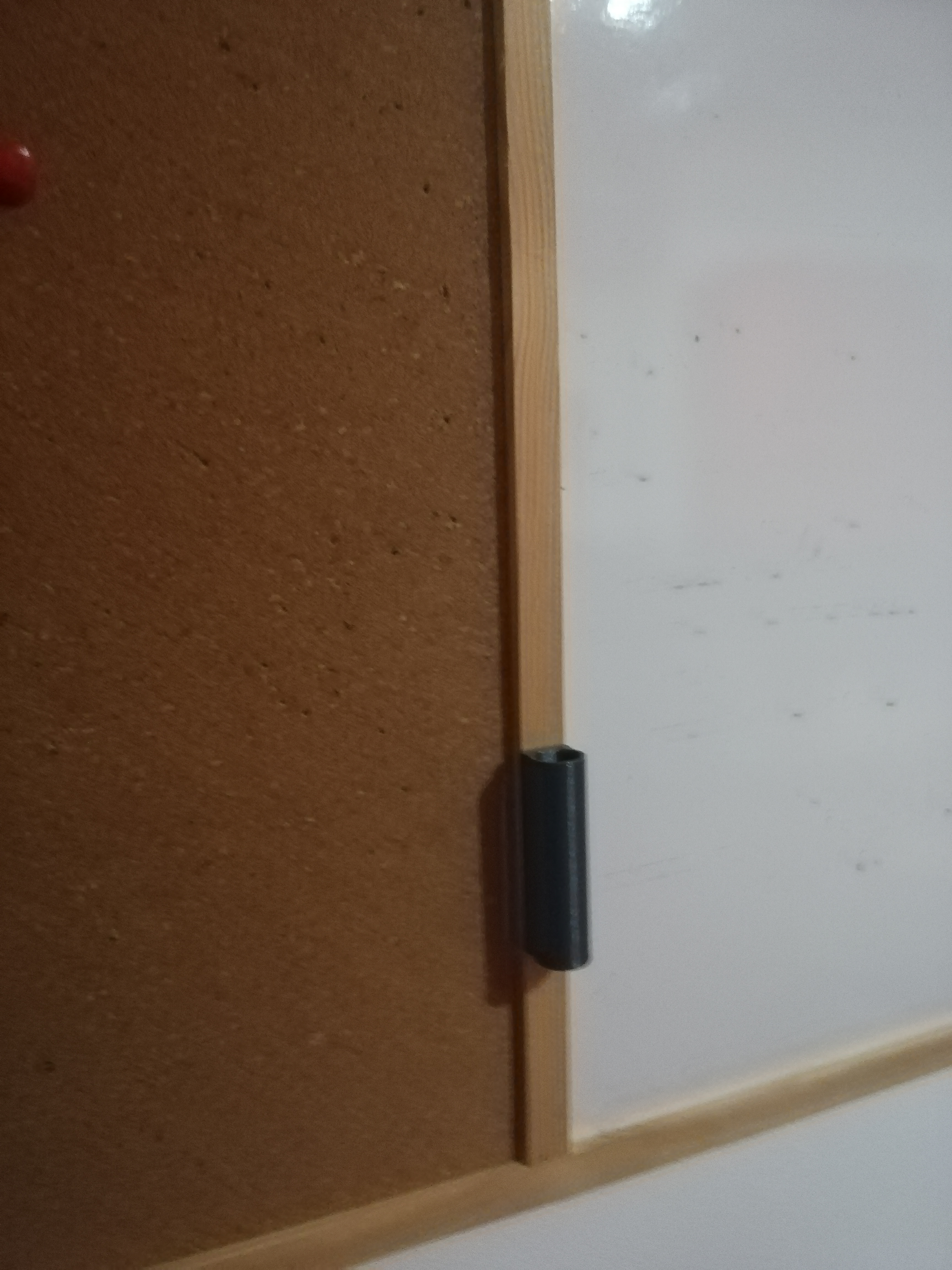 felt-tip board holder