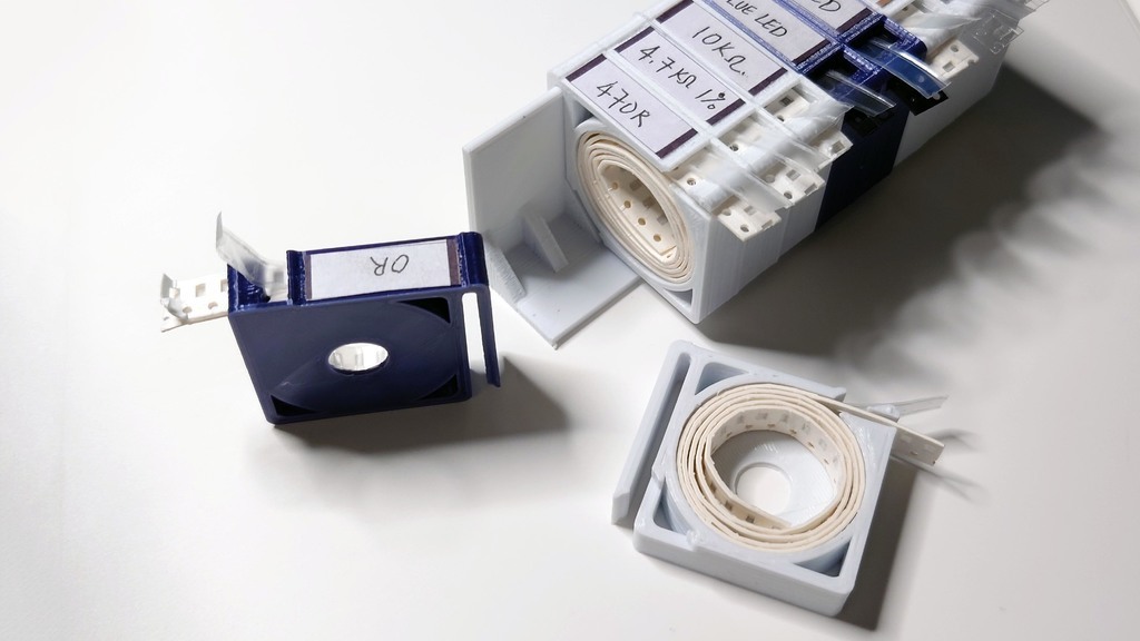 Smdc Racks 免费 3D 文件 SMT / SMD Storage Rack 🔌 ・可下载 3D 打印机设计・Cults