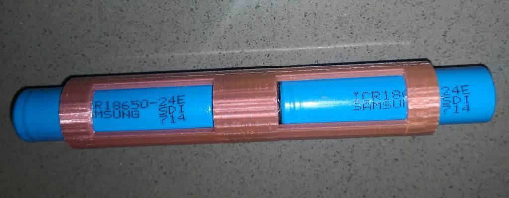Free STL file 18650 Battery Adapter for 3 C-Cells 🔋 ・3D printable model ...