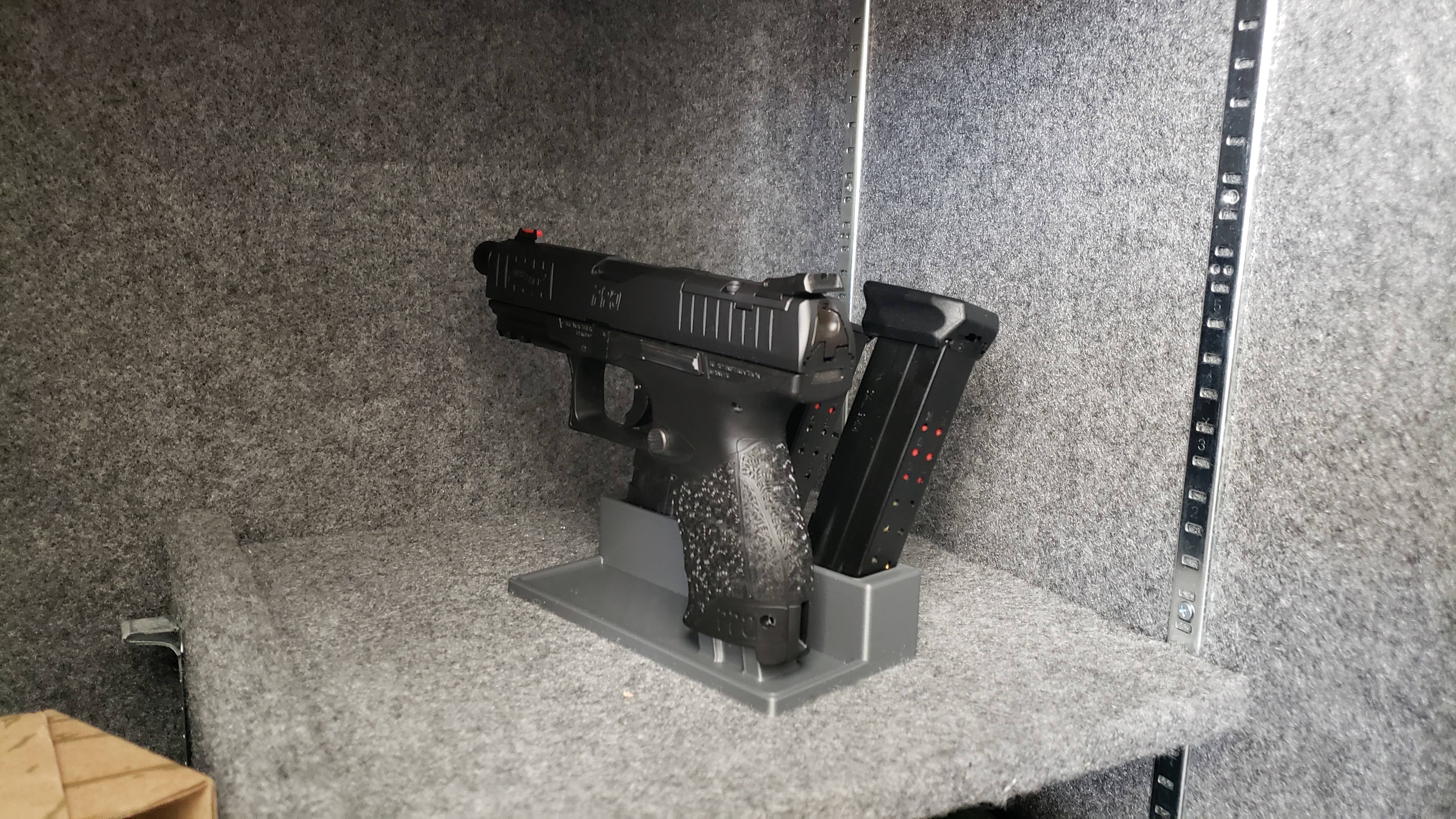 ♉ Taurus Themed Pistol and magazine stand safe organizer・ STL