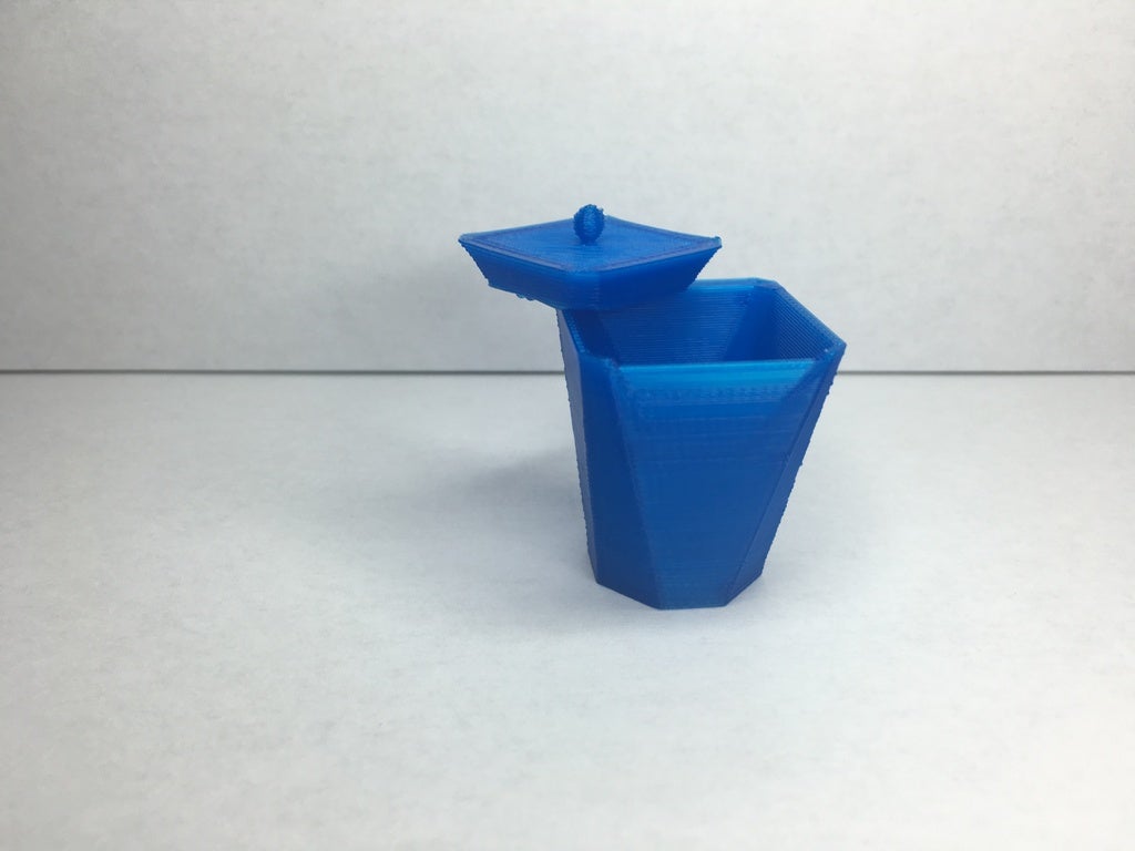 Free STL file Mini Desktop Waste Bin 🏠 ・3D print model to download・Cults