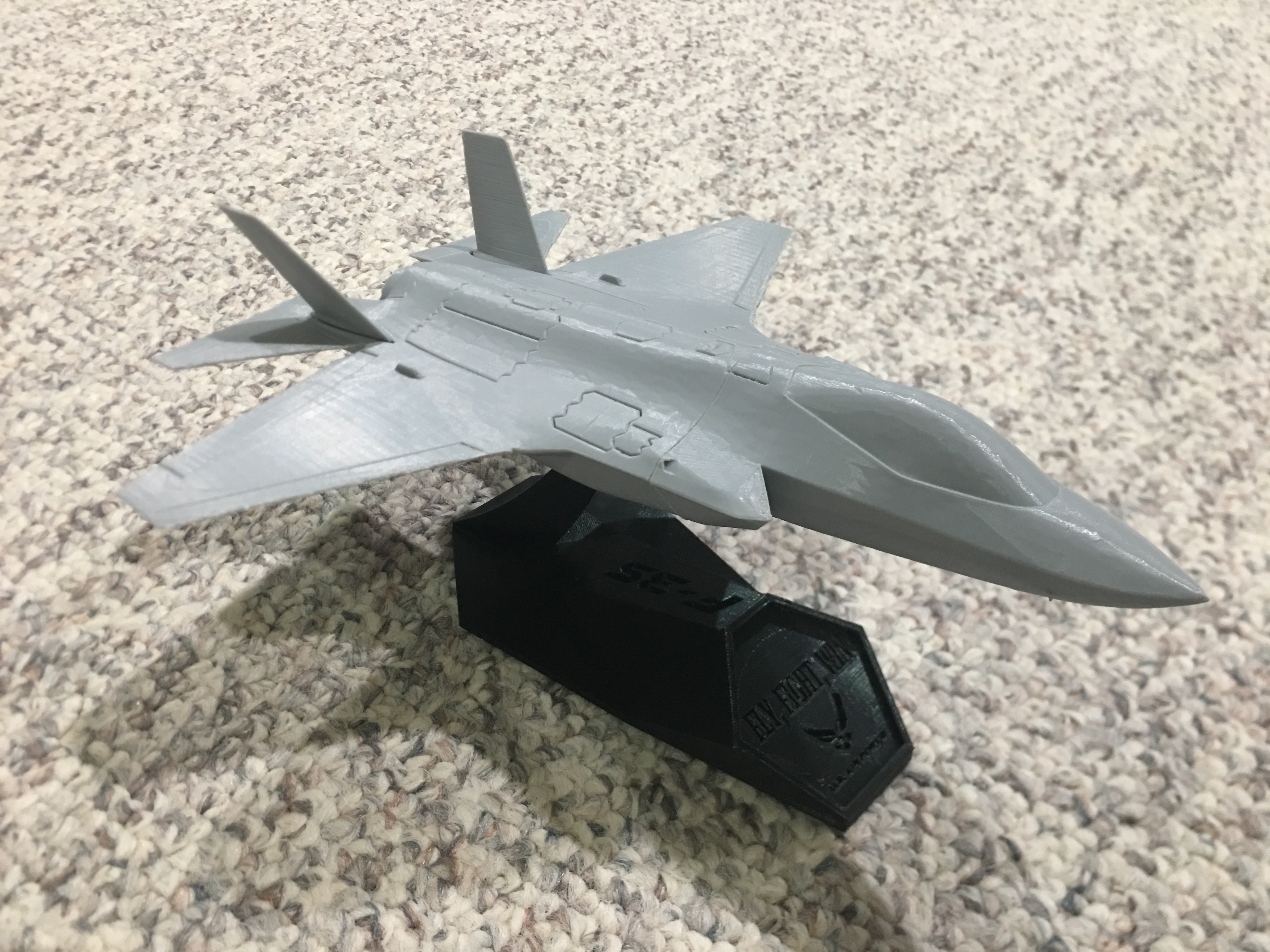 3D printing F 35 Base. Blank version & Fly Fight Win version・Cults