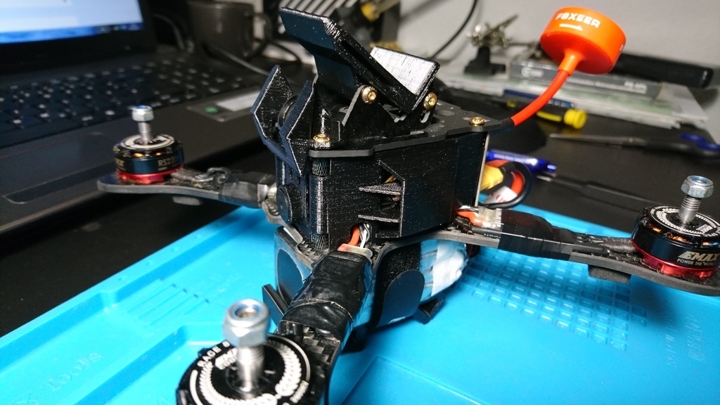 Archivo STL gratis GEPRC TX Casing Pod (X210, QAV-X) 🚁 ・Modelo para ...