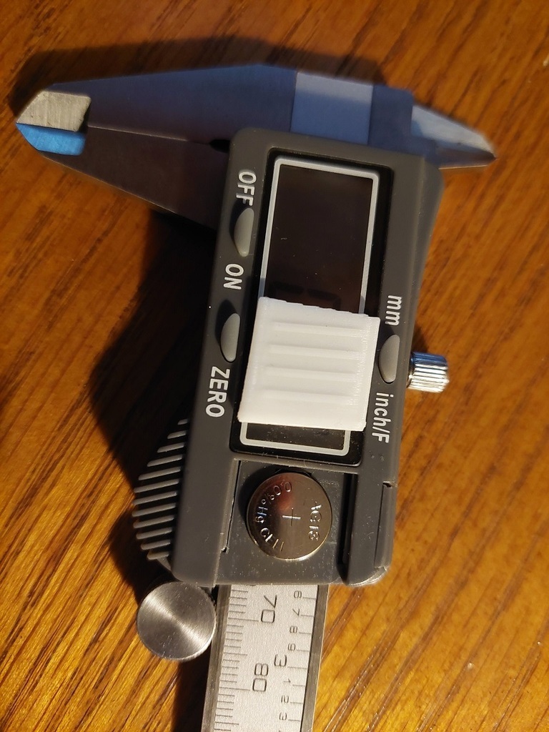 3D file Pittsburgh Caliper (Harbor Freight) Battery Cover 🔋 ・3D