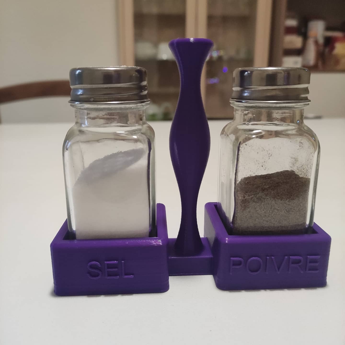 🧂 Storage for salt and pepper shakers・Free STL File for ・Cults, image size:1440x1440