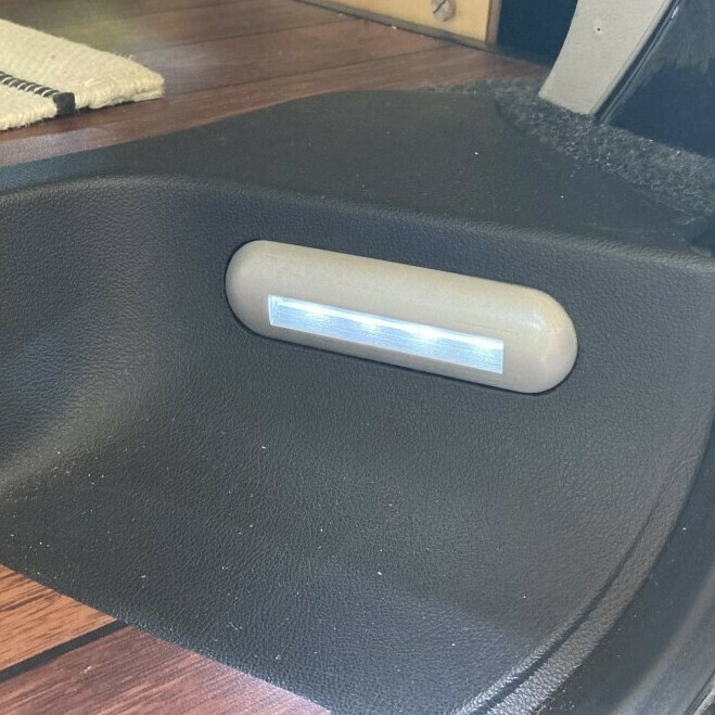 Free 3D file Interior Light for doorstep VW T5 (without Text) 👽 ・3D