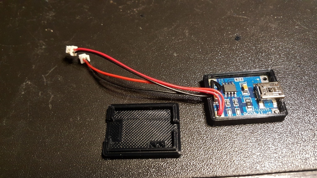 Бесплатный 3D файл TP4056 1A 5V литиевый аккумулятор 18650 зарядная ...