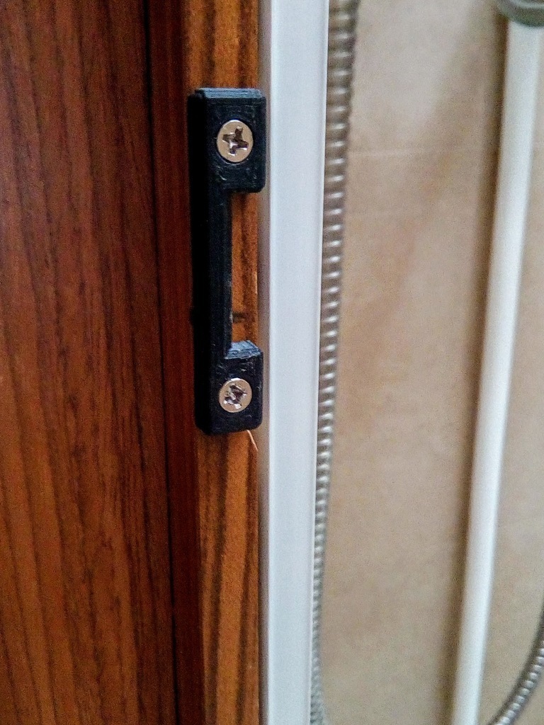 Free 3D file camper lock closure plate 🔒・Object to download and to 3D ...