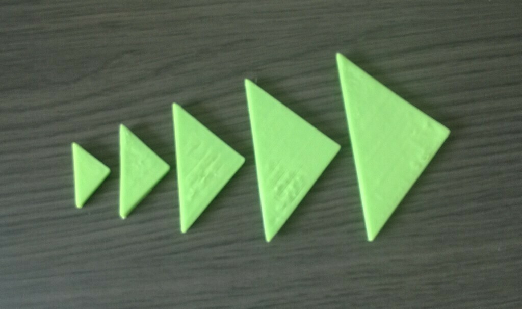 Free 3D file E Riddle Puzzle 🧩 ・3D printable design to download・Cults