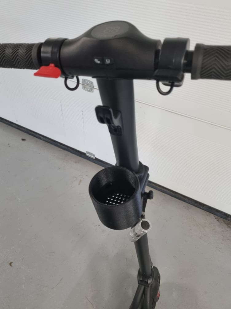 STL file electric scooter cup holder ⚡ ・Model to download and 3D print・Cults