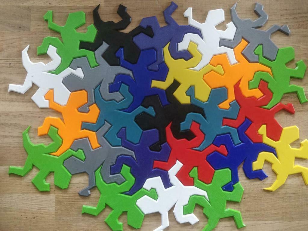 エッシャー ソフトパズル　トカゲ　Lizards of M.C. Escher VTG 1996 Lizards of MC Escher Soft Foam Tile Puzzle Art 15