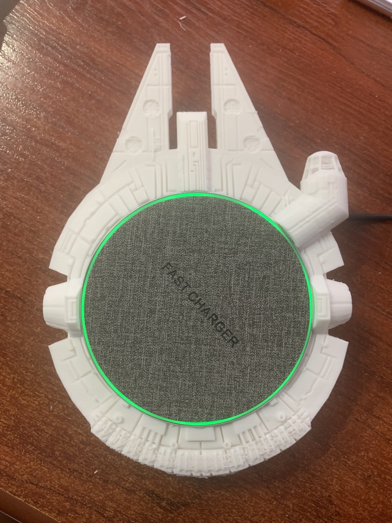 millennium falcon phone charger