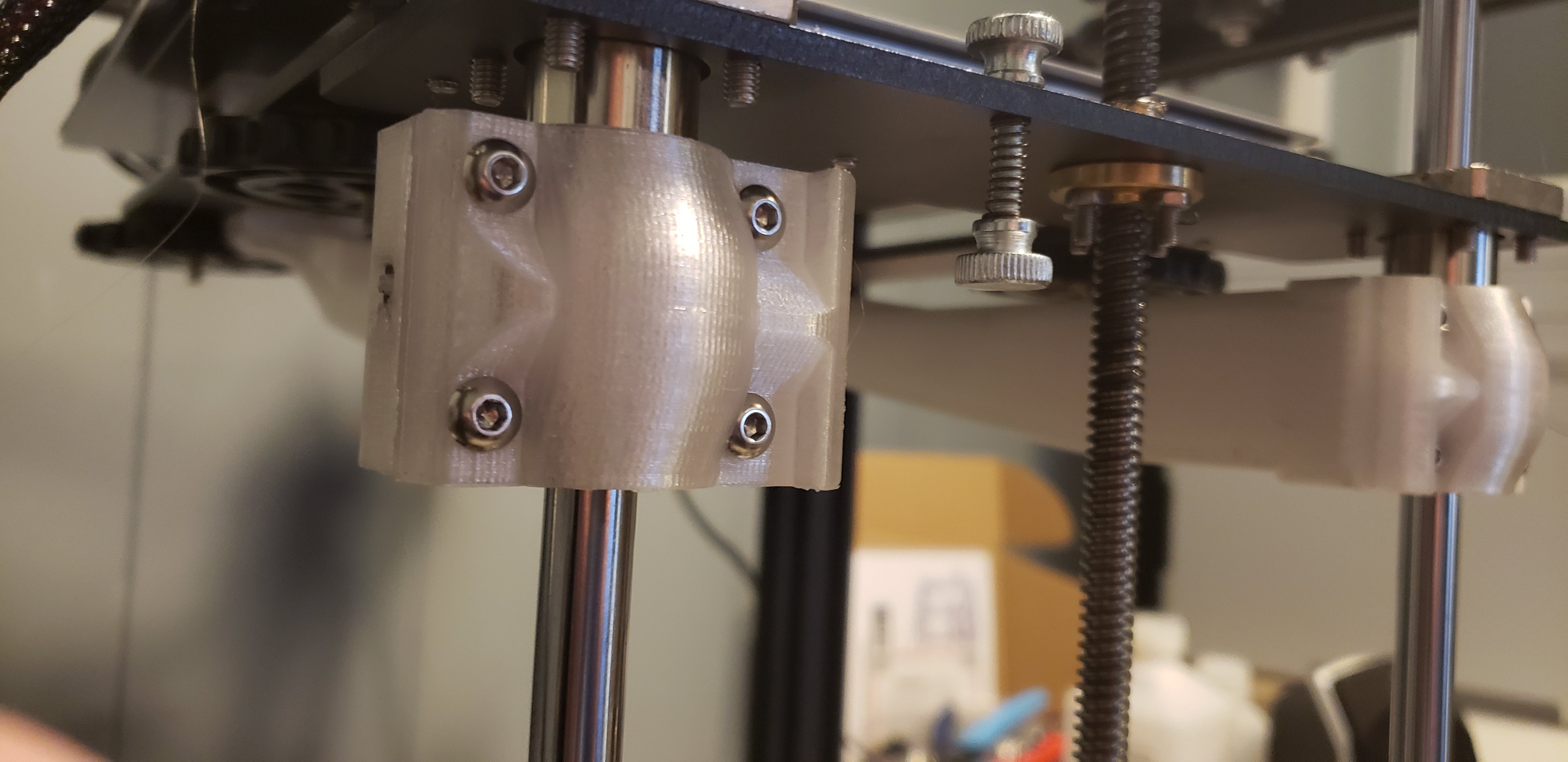 3D printing Ender 5 bed supports Super Struts Remix・Cults