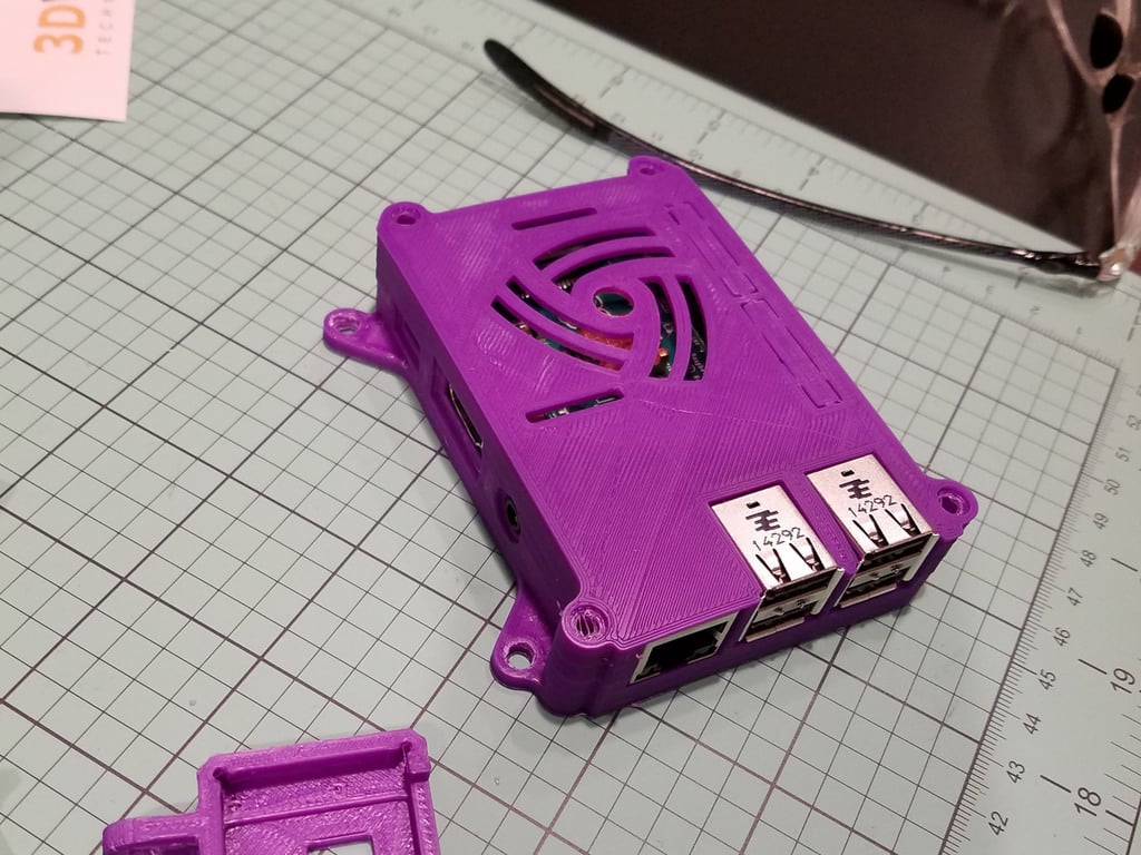 3D printable Raspberry Pi (Model B) case with 75mm VESA mount・Cults