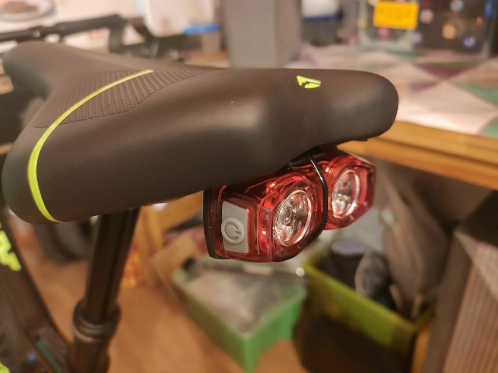 Fahrradsattel Rcklicht Halterung (Merida V-mount, Brompton )Kostenlos  3D Datei fr Cults
