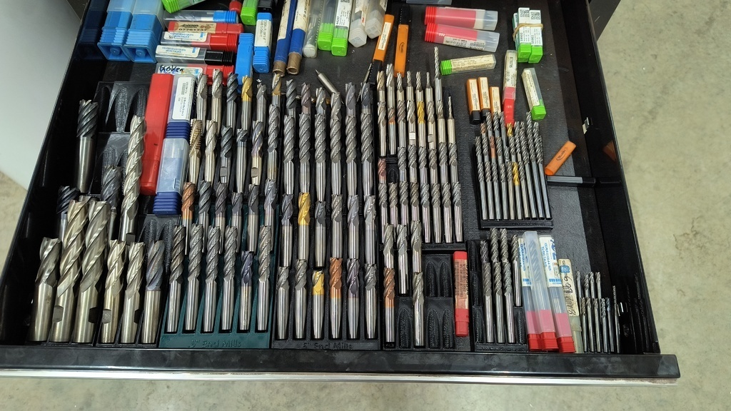 5 PIECE R8 SHELL END MILL HOLDER SET – Emrick Machinery Sales – New & Used