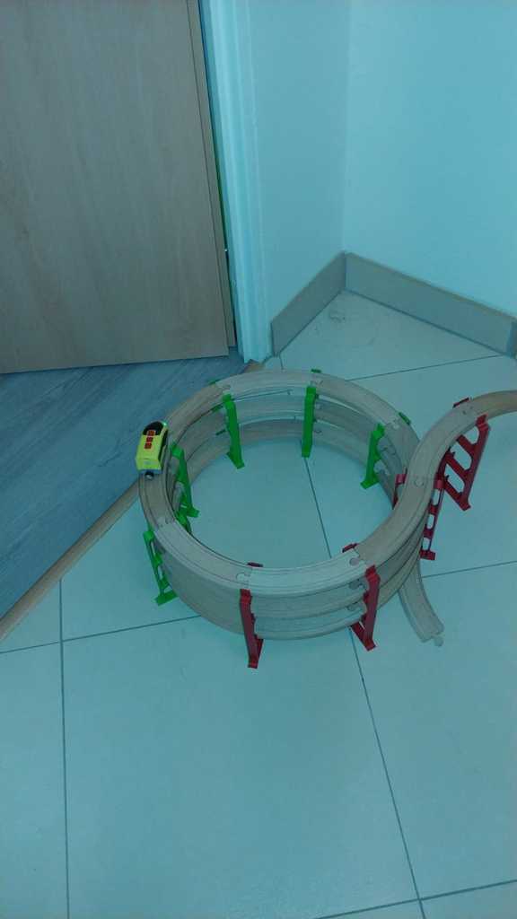 3d Model Train Set Ramp 🪵 Spiral Ramp for Wooden Train Tracks・Free 3D File for ・Cults