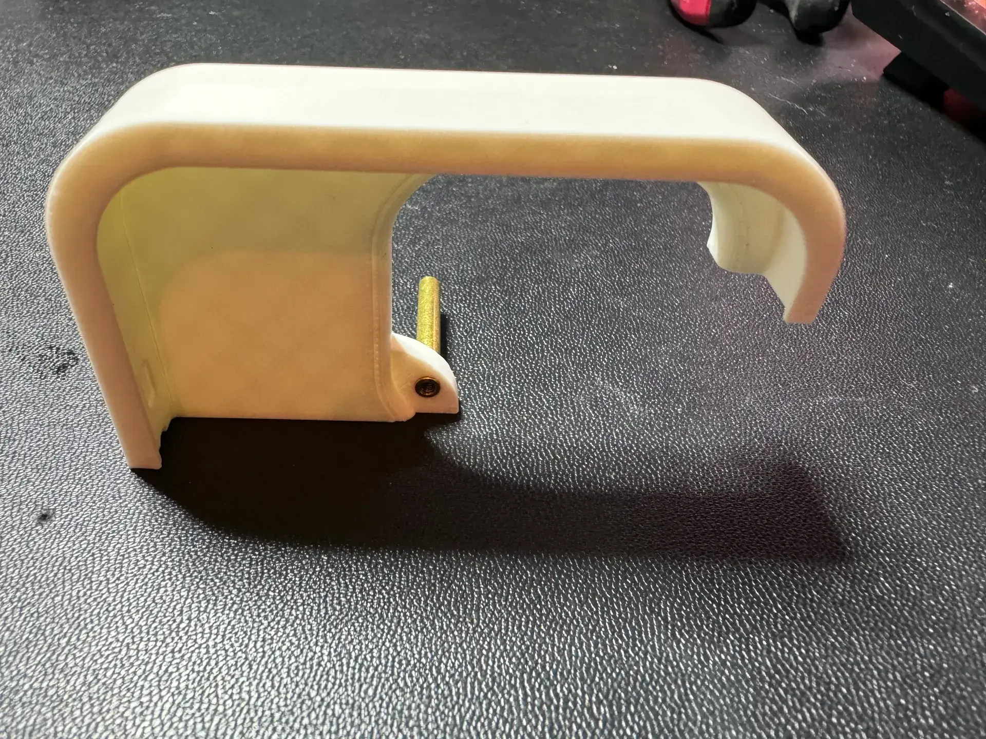 Free 3D file iPhone 15 Pro Jewelers Loupe Mount 📱 ・3D printable design to download・Cults