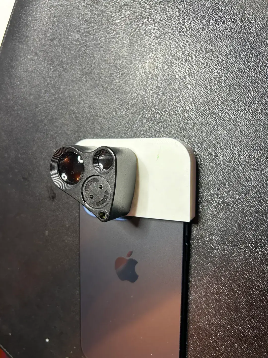 Free 3D file iPhone 15 Pro Jewelers Loupe Mount 📱 ・3D printable design to download・Cults