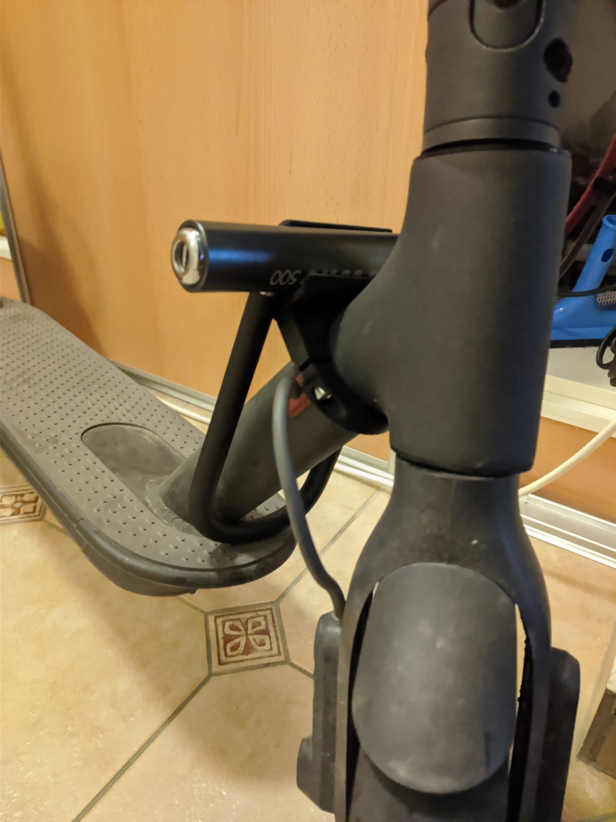 Soporte Ulock scooter Xiaomi M365 Decathlon ELOPS 500 imprimible en 3D・Cults