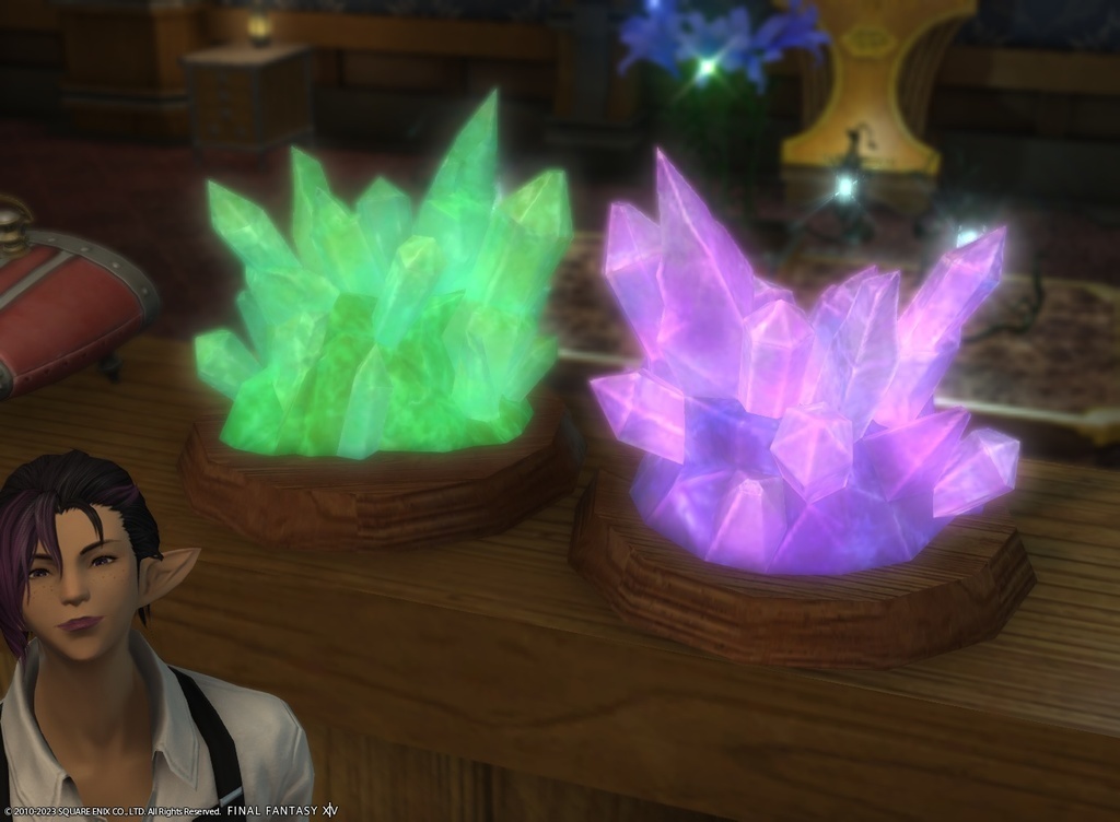 🔮 FFXIV Crystal Boule Cluster: A purple crystal housing item from the ...