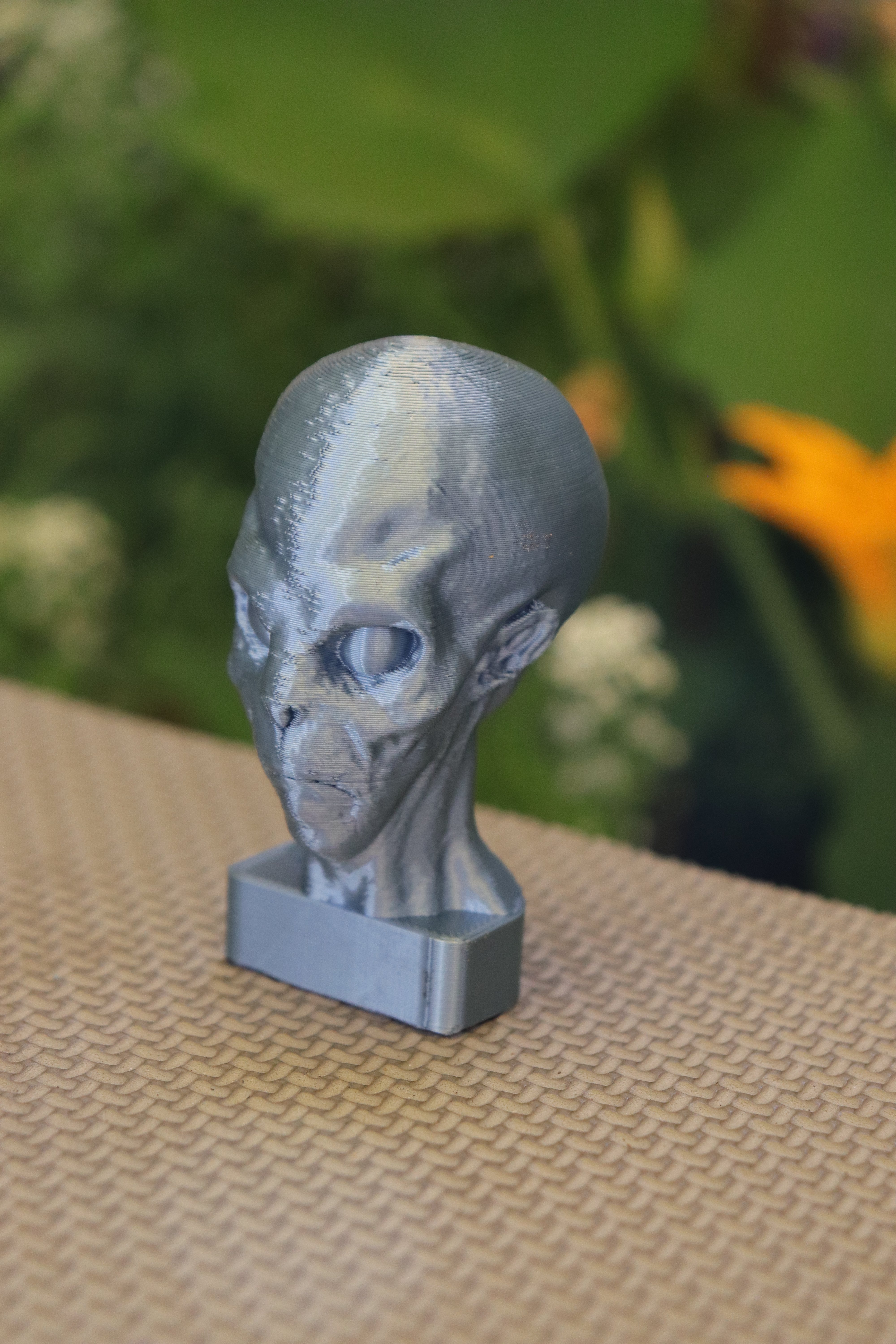 Alien Desk Model 3D printed Alien Head Desk Drawer Knob・Cults
