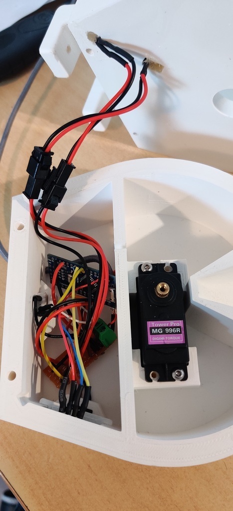 🐱 Rotating Automatic Kibble Feeder Cats/Bunny/Small Pets・Archivo 3D ...