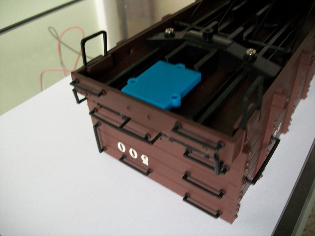 Free 3D file Kadee Coupler Mounting Pad For Bachmann G Scale Cars 🧑‍🔧