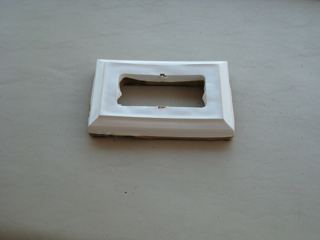 Panneau De Prise Murale Pour Fibre Optique SC - Blanc, Plastique, Dimensions 8.6 X 8.6 Cm, Facile à Installer